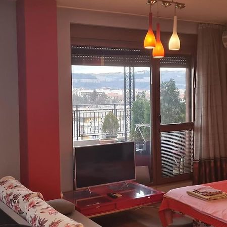 Unique Studio- Great Balcony And View! Parking Possibility! Veliko Tarnovo Extérieur photo