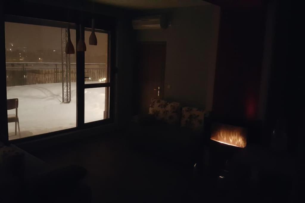 Unique Studio- Great Balcony And View! Parking Possibility! Veliko Tarnovo Extérieur photo