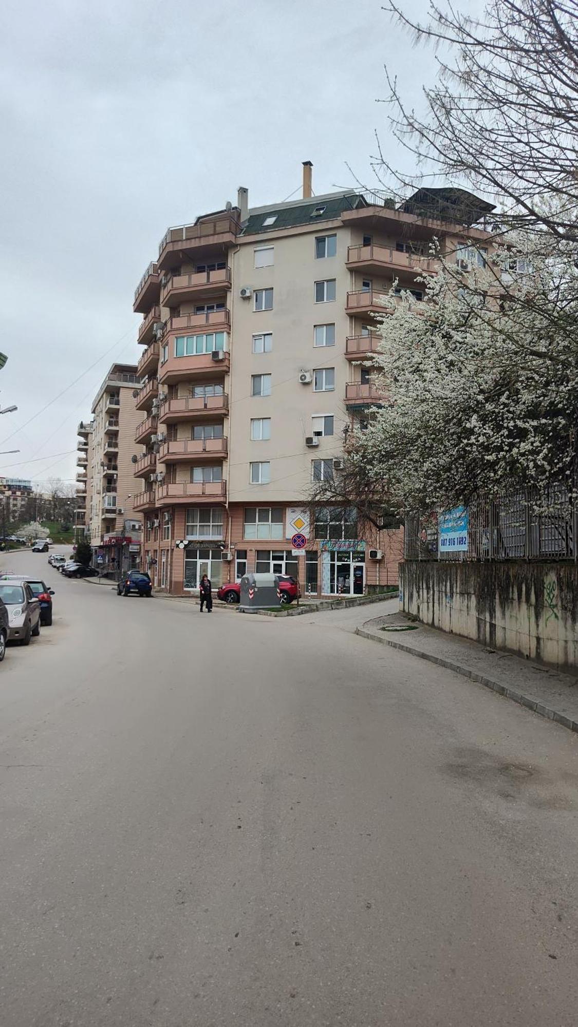 Unique Studio- Great Balcony And View! Parking Possibility! Veliko Tarnovo Extérieur photo